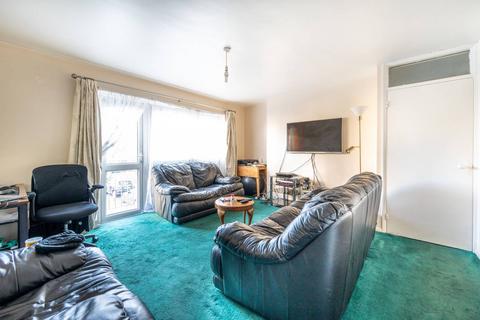 2 bedroom flat for sale, Windsor Road, Forest Gate, London, E7