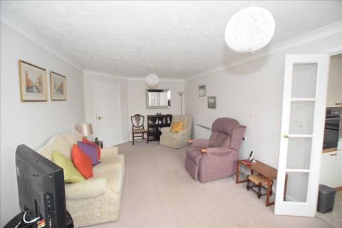 1 bedroom retirement property for sale, Spalding Court, Cedar Avenue, Chelmsford