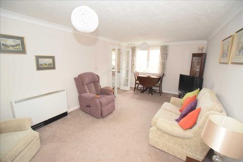 1 bedroom retirement property for sale, Spalding Court, Cedar Avenue, Chelmsford