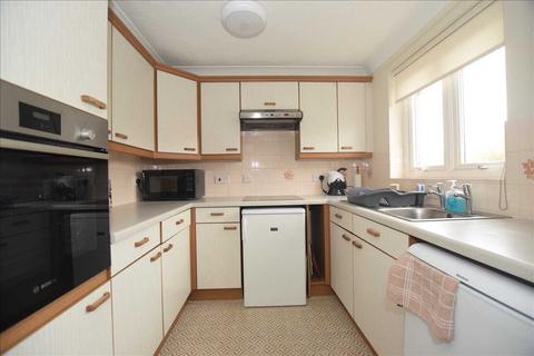 1 bedroom retirement property for sale, Spalding Court, Cedar Avenue, Chelmsford