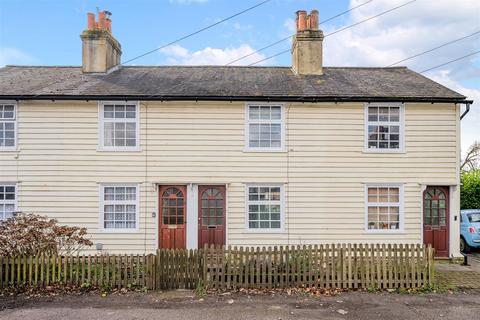 2 bedroom terraced house for sale, Park Road, Banstead