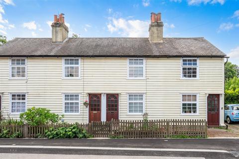 2, Mint Cottages Park Road, Banstead, SM7 3DS