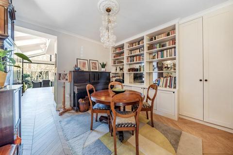 155 Elm Road, Kingston Upon Thames, KT2 6HY