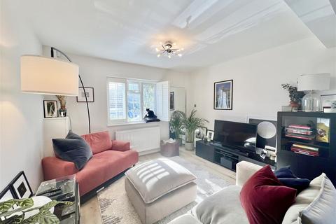 West Warren Cottage Roxwell Road, Writtle, Chelmsford, CM1 3RU