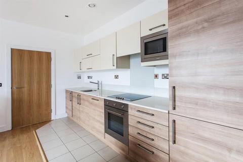 2 bedroom flat for sale, 3 Cornell Square, London SW8