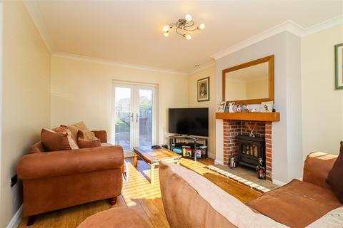 3 bedroom house for sale, Childs Road, Wakefield WF2