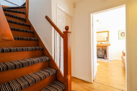 53 Childs Road, Wakefield, WF2 0BP