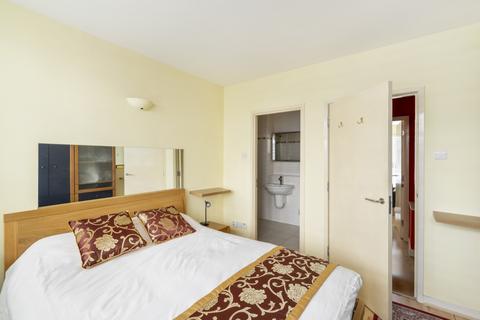 Flat 4, 25 Broadwall, London, SE1 9PS