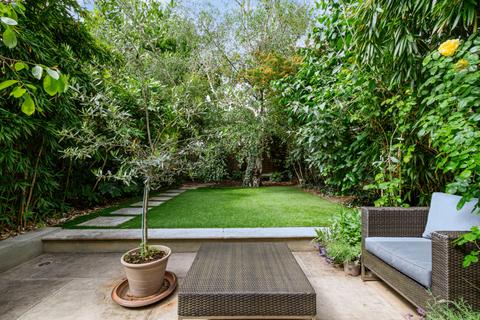 2 bedroom apartment for sale, Ritherdon Road, SW17