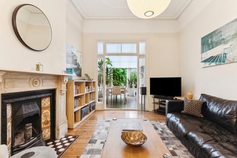 2 bedroom apartment for sale, Ritherdon Road, SW17