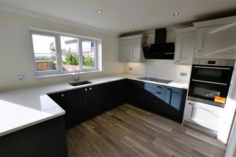 3 bedroom semi-detached house to rent, Shillington, Bedfordshire