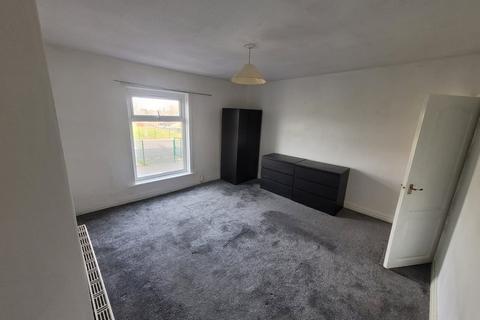 2 bedroom terraced house to rent, Hatfield Road, Bolton, BL1