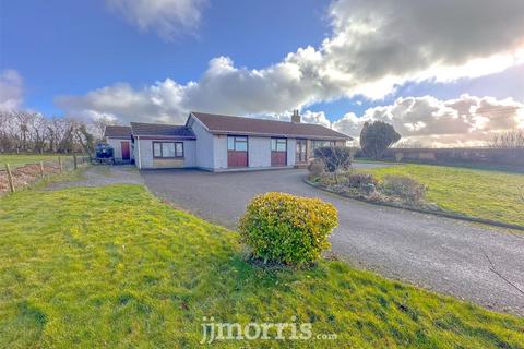 3 bedroom detached bungalow for sale, Glynarthen, Llandysul, SA44