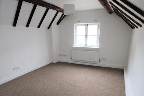 2 bedroom detached house to rent, Church Street, Hampshire SO51