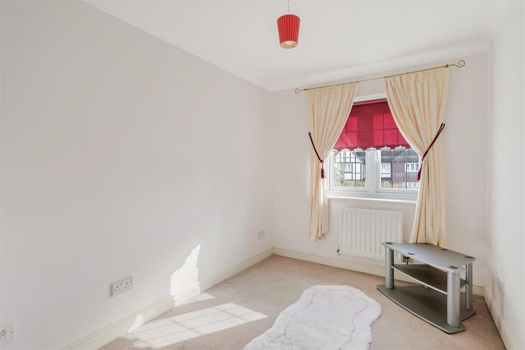 CLAREMOUNT GARDENS, 28 (15).jpg