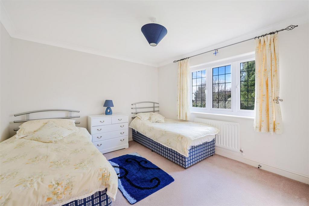 CLAREMOUNT GARDENS, 28 (13).jpg