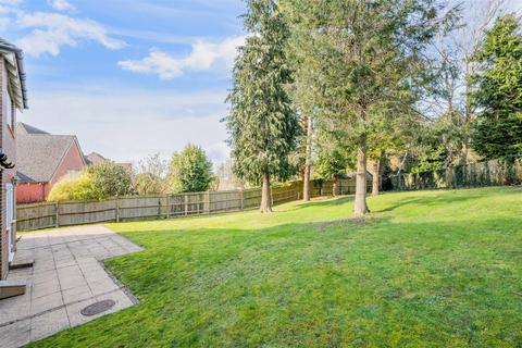 5 bedroom detached house for sale, Claremount Gardens, Epsom