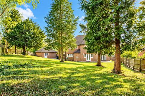 5 bedroom detached house for sale, Claremount Gardens, Epsom