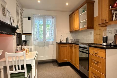 1 bedroom flat to rent, Basement Flat 81a Hurst Street, Oxford, Oxfordshire