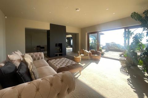 4 bedroom detached house for sale, Salisbury Road, St Margarets Bay, CT15