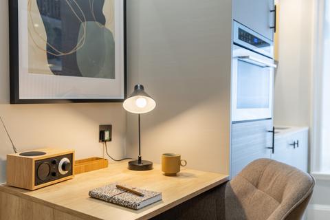 Studio to rent, Draycott Avenue, London SW3