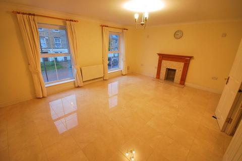 4 bedroom townhouse to rent, COMPTON AVENUE, WEMBLEY, MIDDLESEX, HA0 3FD