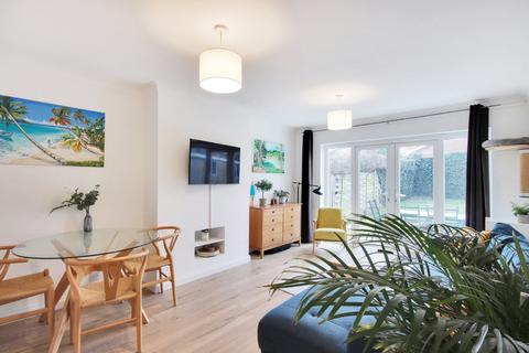 5 Foxwood Way, Longfield, DA3 7LD