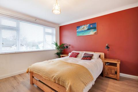 5 Foxwood Way, Longfield, DA3 7LD