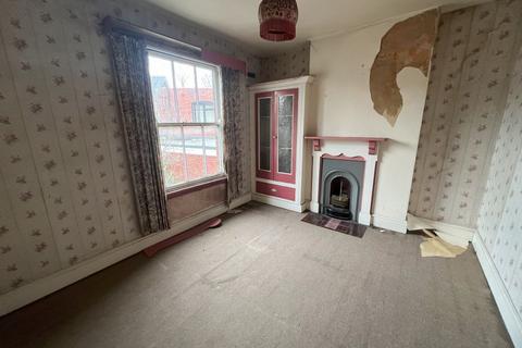 3 bedroom semi-detached house for sale, 197 Station Road, Cradley Heath, B64 7PR