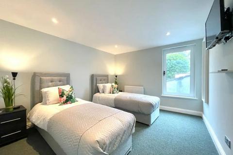 2 bedroom apartment to rent, Hope Chapel Hill, Bristol BS8