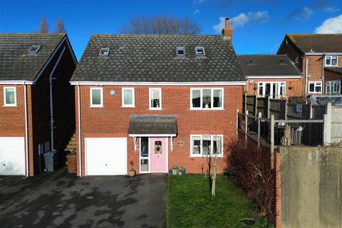 3 bedroom detached house for sale, Warwick Close, Thornton, Coalville