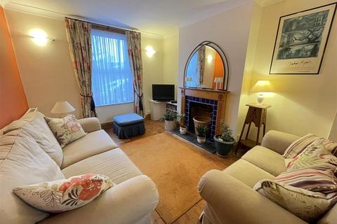 2 Ashfield Road, Salisbury, SP2 7EW