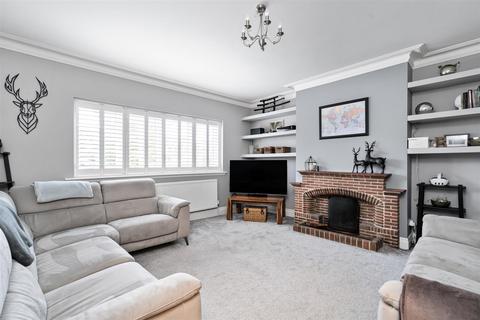 68 Broad Oaks Road, Solihull, B91 1HZ