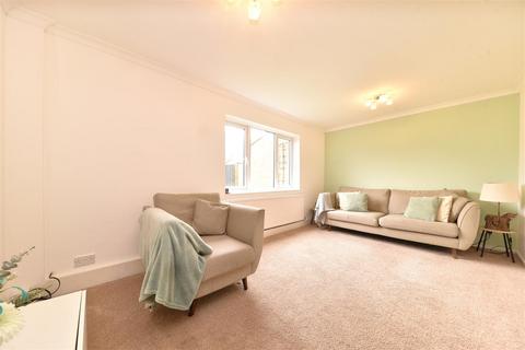 43 Blenheim Way, Stevenage, SG2 8TD