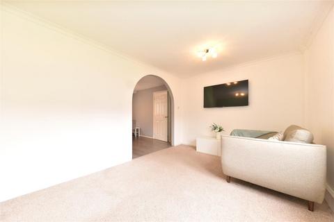 43 Blenheim Way, Stevenage, SG2 8TD