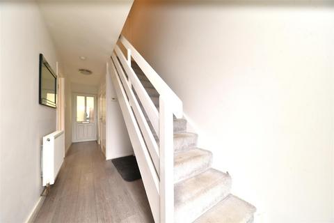 43 Blenheim Way, Stevenage, SG2 8TD
