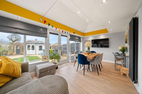 18 Hulbert Way, Basingstoke, RG22 6NB