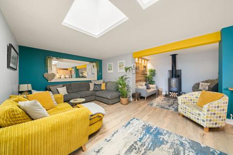 18 Hulbert Way, Basingstoke, RG22 6NB