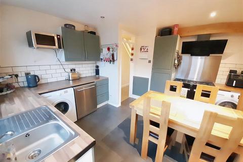12 Cobham Close, Yapton, Arundel, BN18 0LF