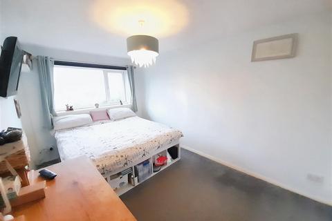 12 Cobham Close, Yapton, Arundel, BN18 0LF