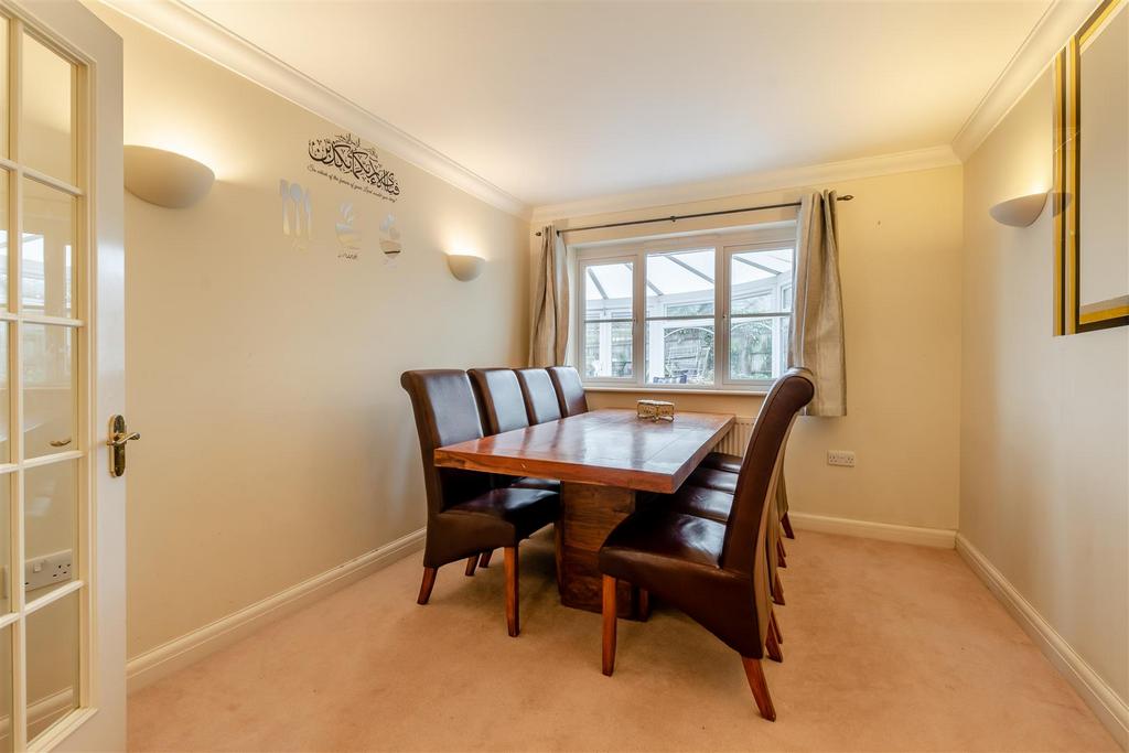 8636895-interior05.jpg
