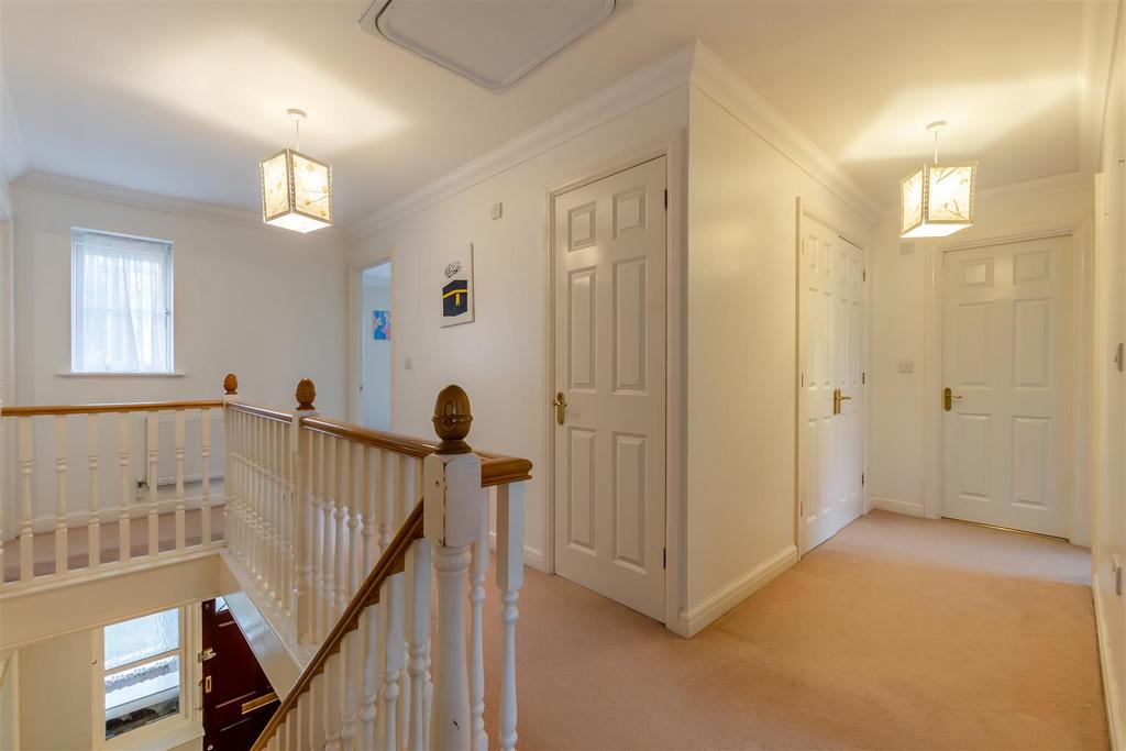 8636895-interior23.jpg