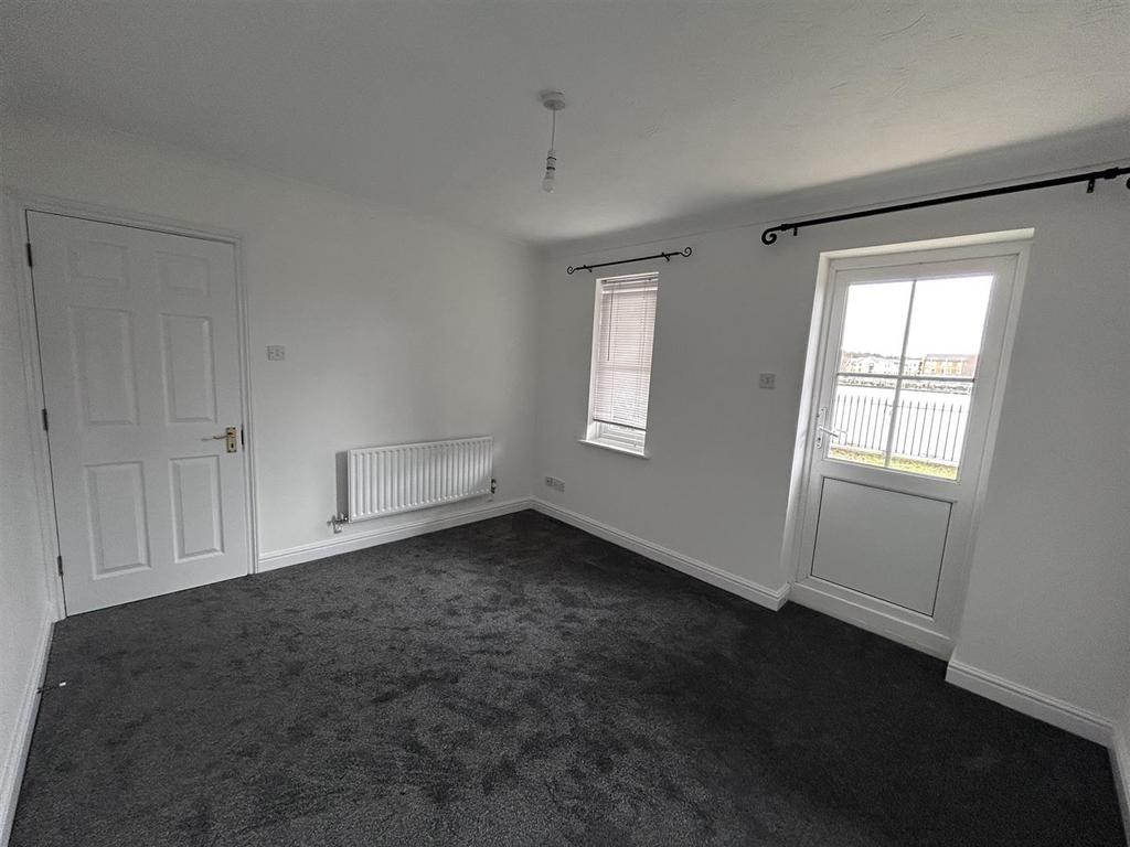 Study/Fourth Bedroom