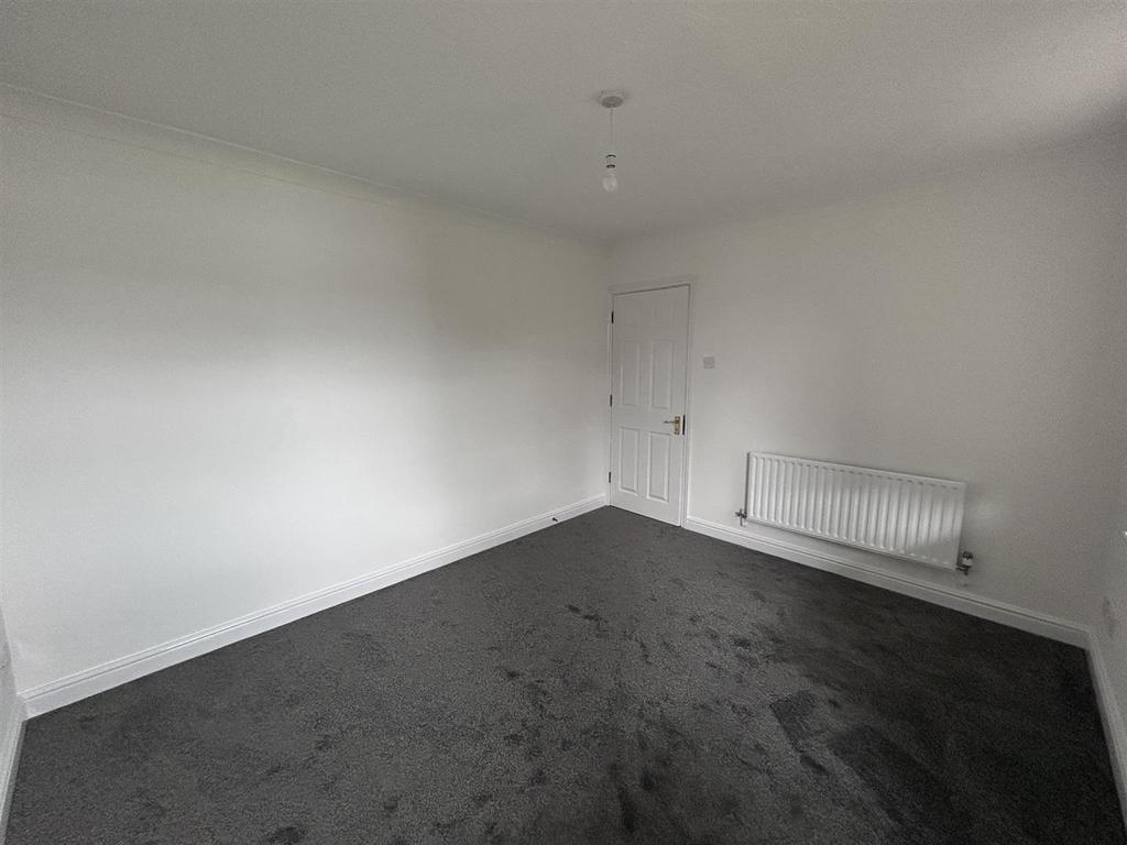 Study/Fourth Bedroom