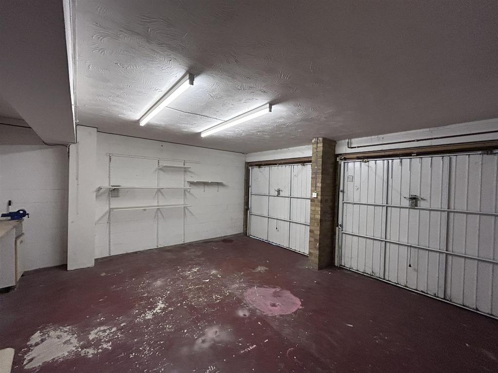 Double Garage