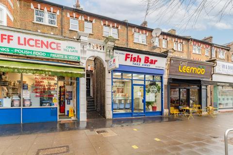 undefined, The Avenue, W13