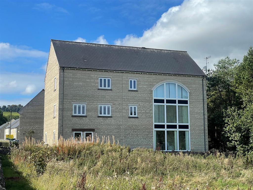 Otterhole Barn.jpg