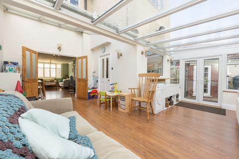 42 Elstree Road, Bristol, BS5 7DX