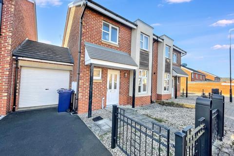 3 bedroom semi-detached house for sale, Lynwood Way, Cleadon Vale, South Shields, Tyne and Wear, NE34 8DA