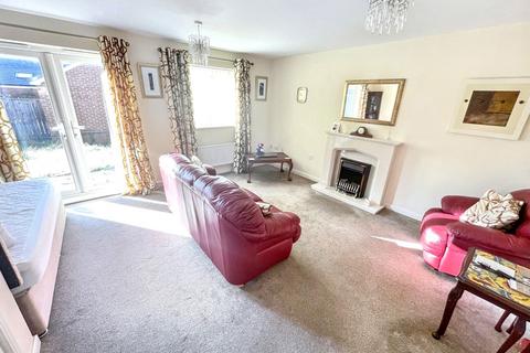 3 bedroom semi-detached house for sale, Lynwood Way, Cleadon Vale, South Shields, Tyne and Wear, NE34 8DA